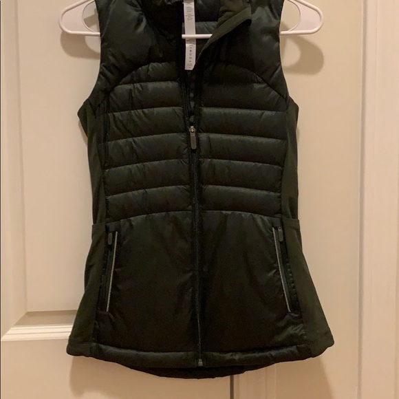 Lululemon Vest - Picture 4 of 5